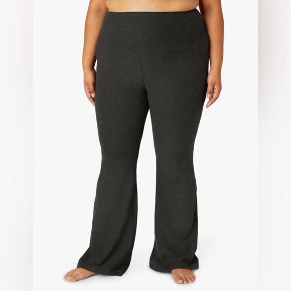 BEYOND YOGA Spacedye High Waisted All Day Flare Pant in Darkest Night - Picture 6 of 12